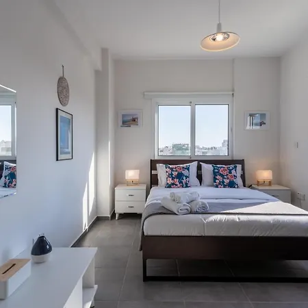 Emerald's 2-bedroom In Larnaka