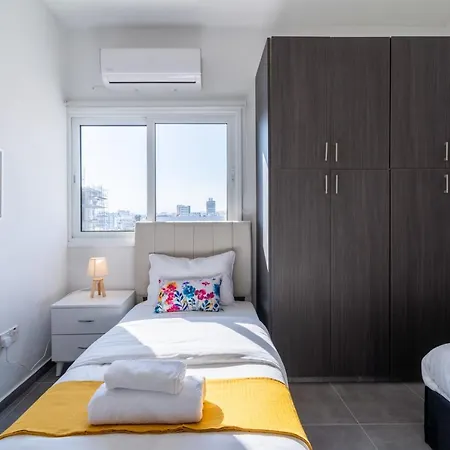 Emerald's 2-bedroom In * Lárnaca