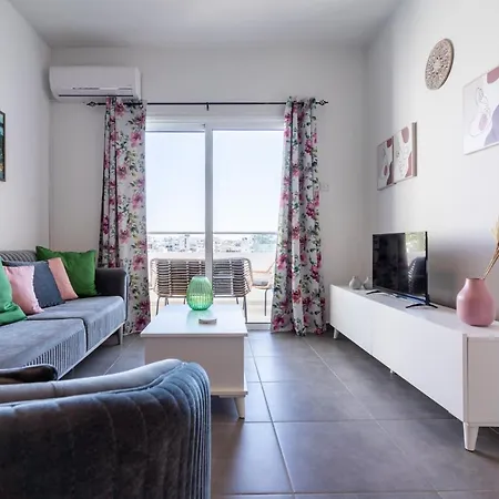 Emerald's 2-bedroom In