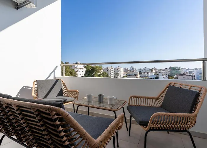 Emerald's 2-bedroom In Apartmán *