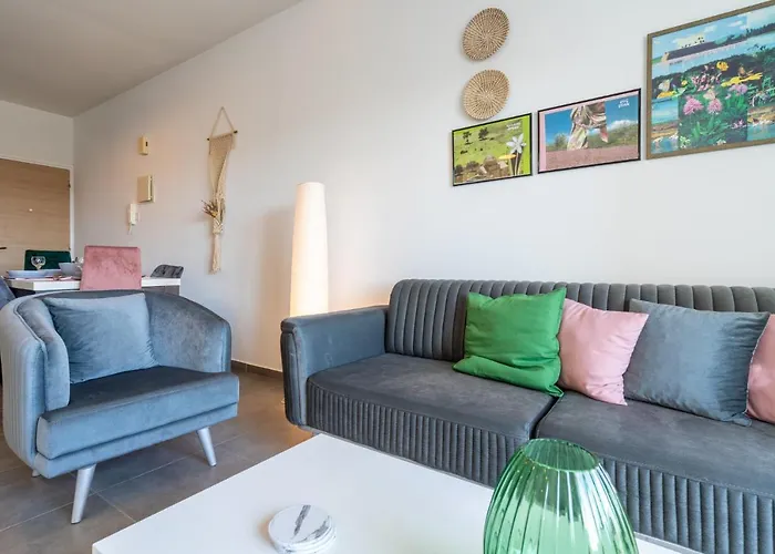 Emerald's 2-bedroom In Apartmán