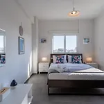 Emerald's 2-bedroom In Larnaka