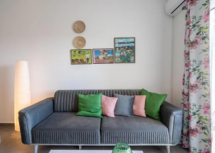 アパート Emerald's 2-bedroom In